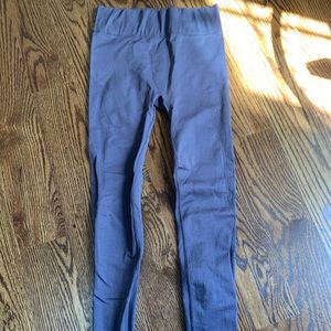 light purple leggings